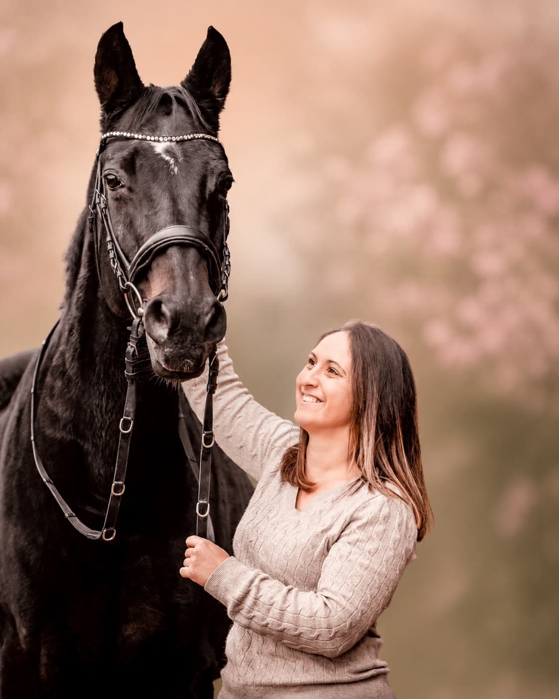 Yasemin Halac mit ihrer Stute Helena